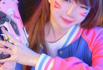 Sally Dorasnow的莫娜泳装图集，你不会想错过的“抢眼”分享
